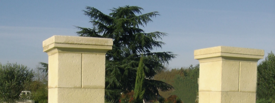 Entrée de résidence en pilier Féo'dal