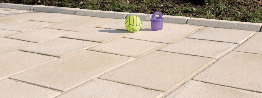 Terrasse extérieure en dalle Renaissance