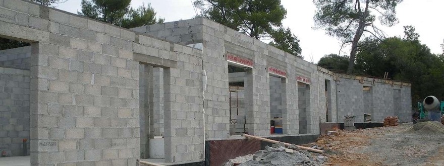 Réalisation d'une maison individuelle en blocs béton